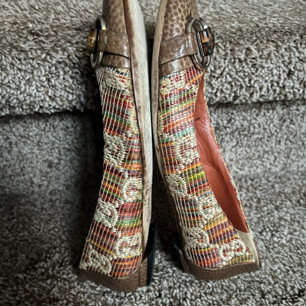 Gucci Women's Straw Raffia Style Woven Leather Trim Multicolor Flats. - Picture 13 of 15